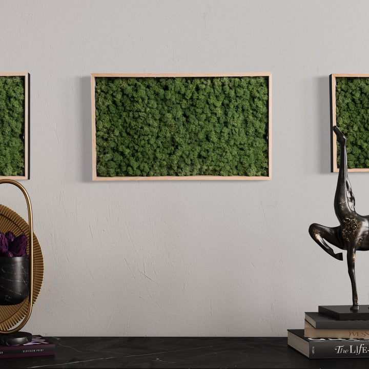 moss wall pictrue minimal and elegant style